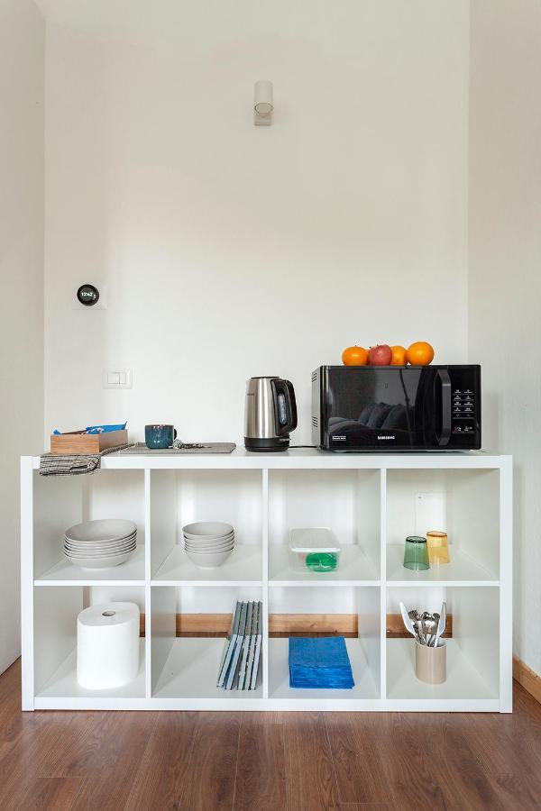 A Central Quiet Sunny Studio In Verbania Bagian luar foto