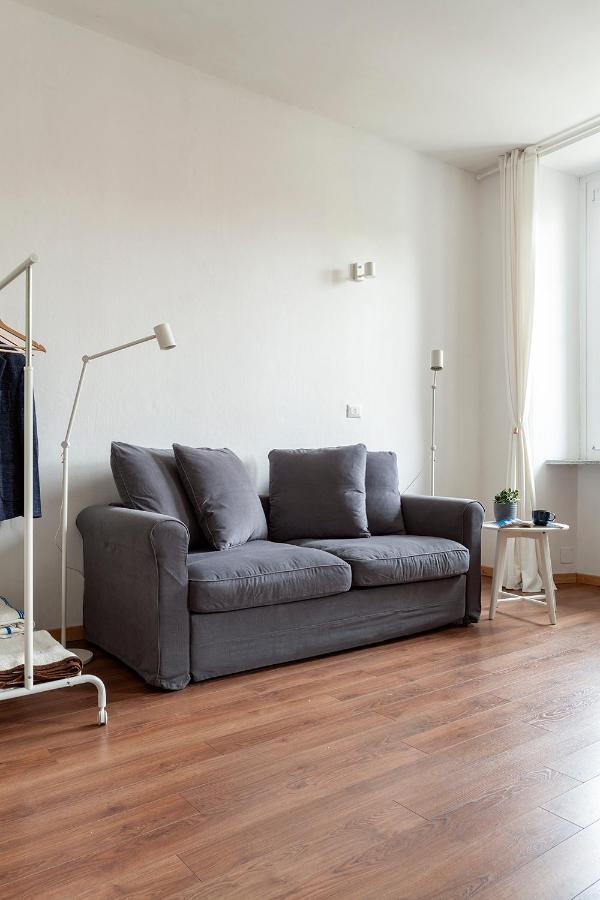 A Central Quiet Sunny Studio In Verbania Bagian luar foto